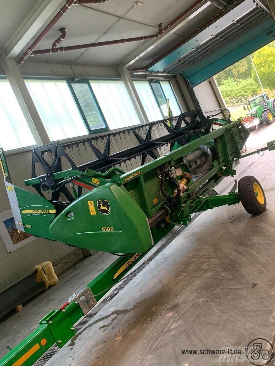 John Deere W540 Kombinované zberacie stroje