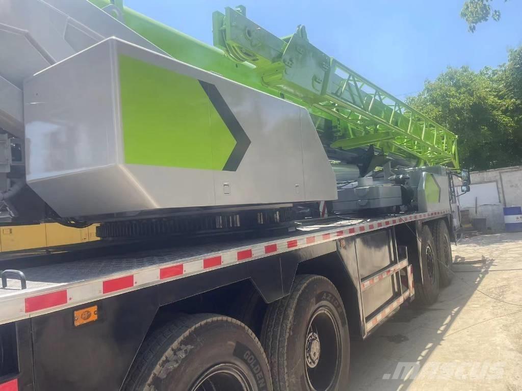 Zoomlion ZVT800 Univerzálne terénne žeriavy