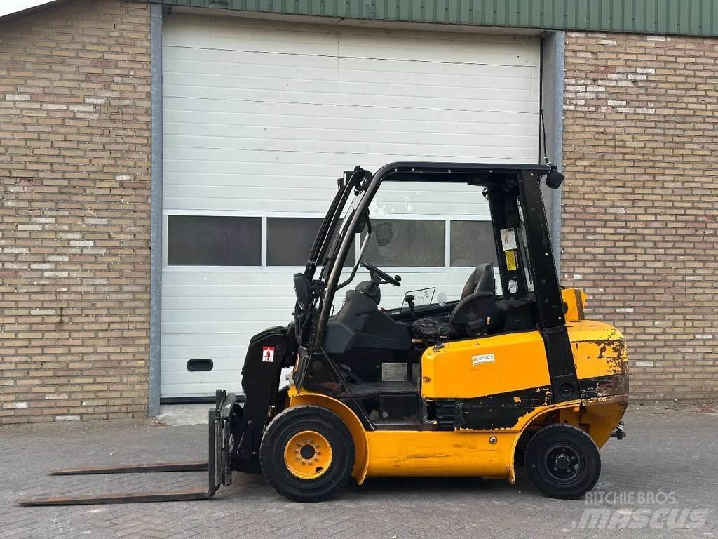JCB TLT 2,5D Iné