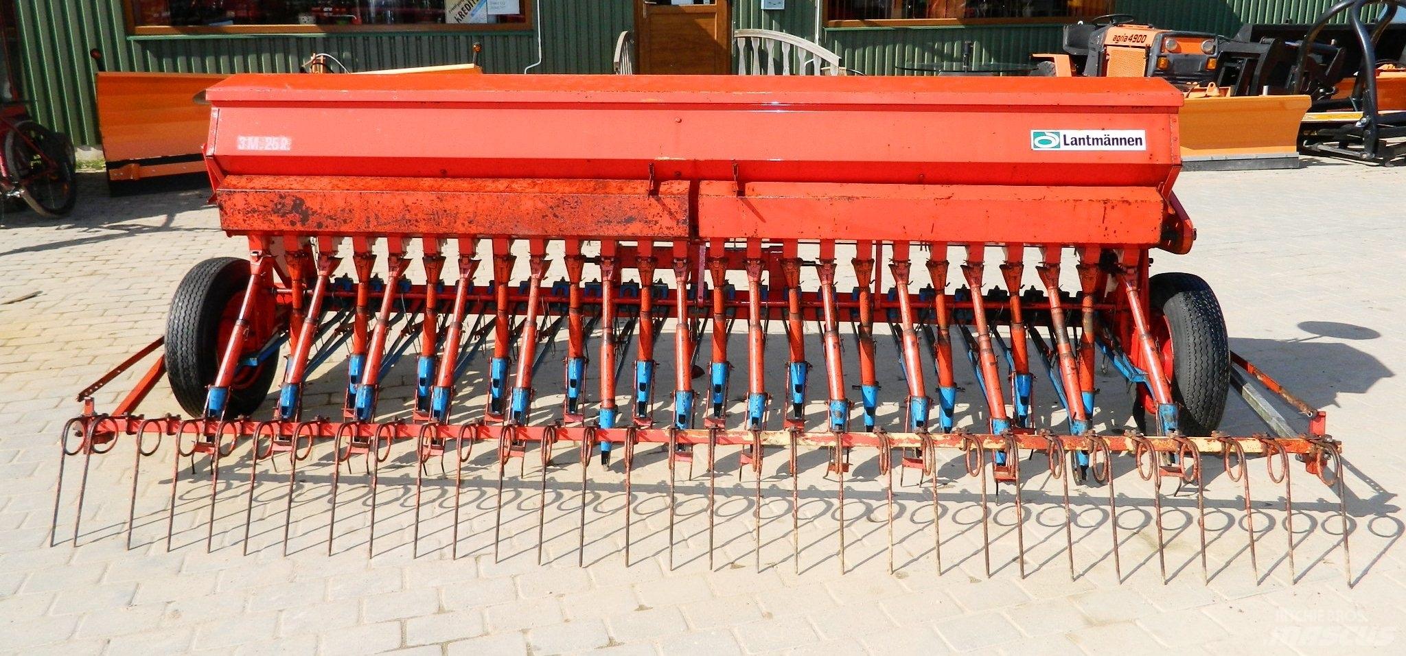 Stegsted 3 Mechanické sejačky