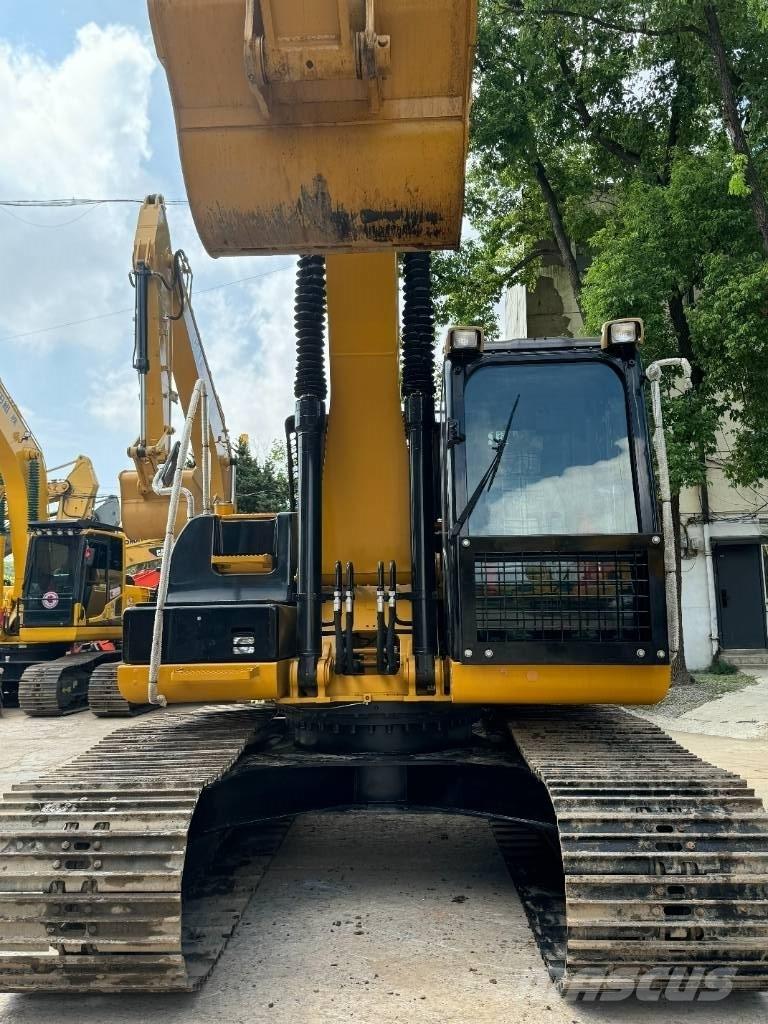 CAT 320 D Midi rýpadlá 7 t - 12 t