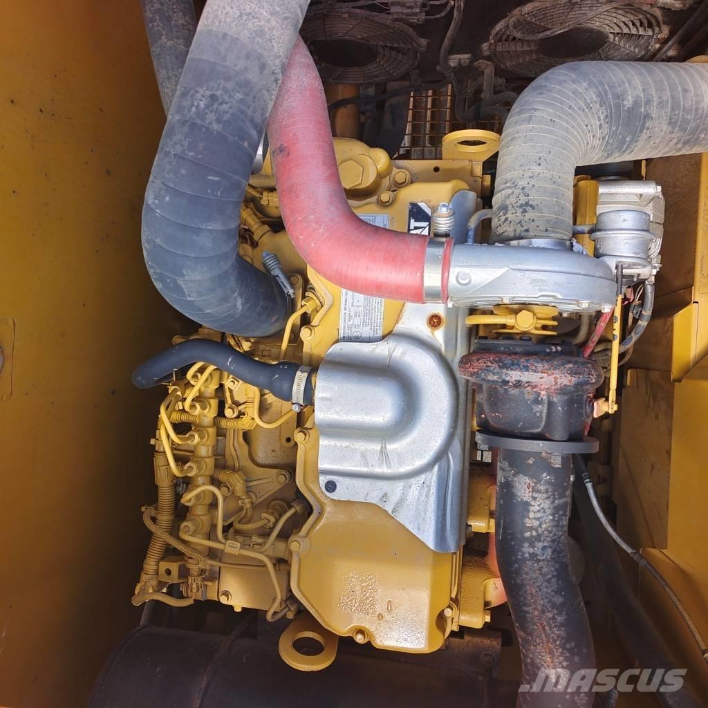 CAT 320 GC Pásové rýpadlá
