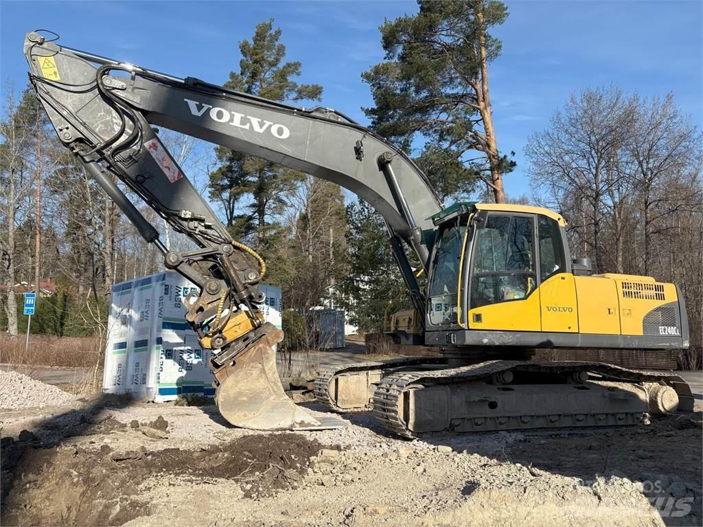 Volvo EC240CL Pásové rýpadlá