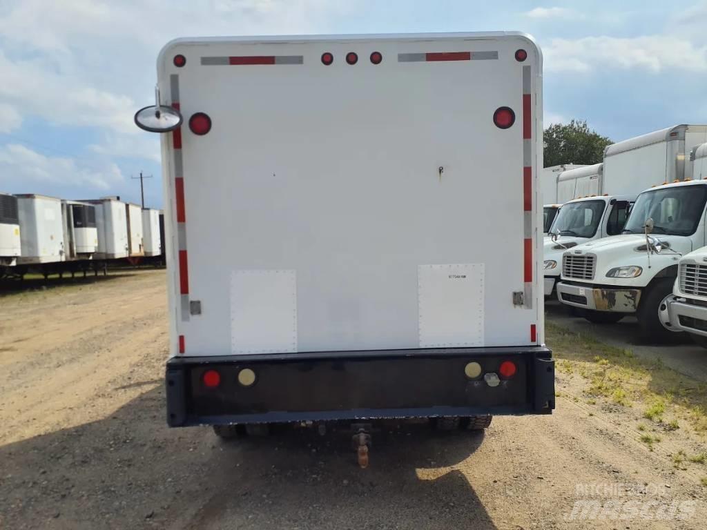 Ford F 550 Vozidlá pre prepravu nápojov
