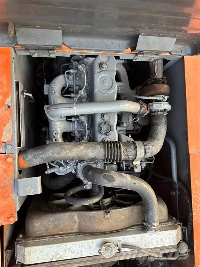 Hitachi EX120 Pásové rýpadlá