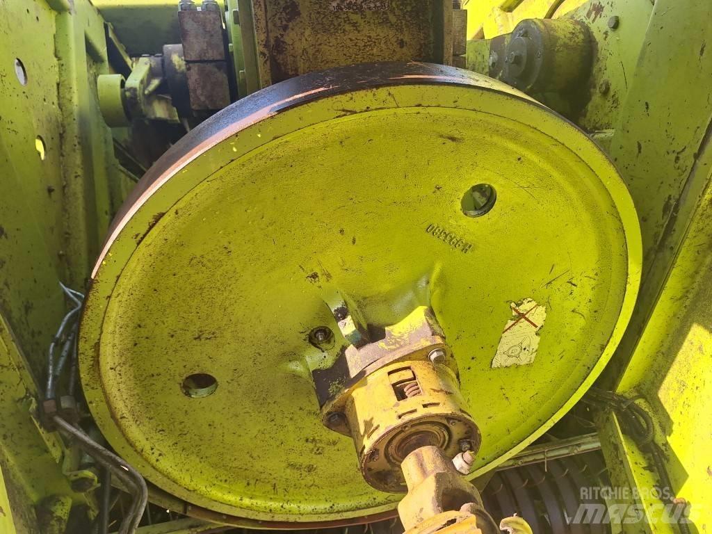 CLAAS Quadrant 1200 Lisy na hranaté balíky