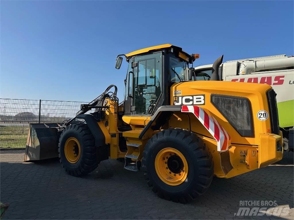 JCB 427 HT Kolesové nakladače