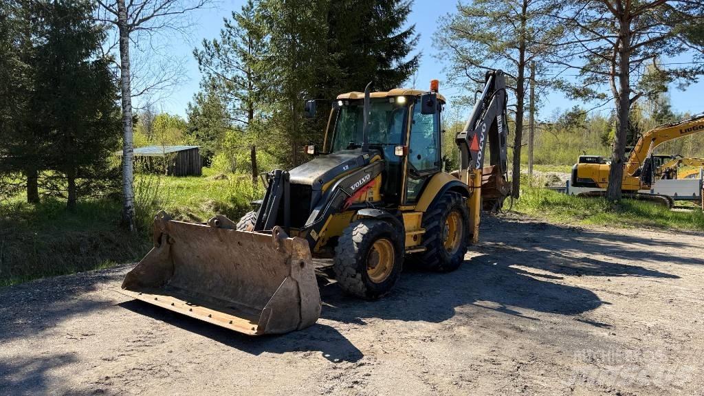Volvo BL 71 Rýpadlo-nakladače