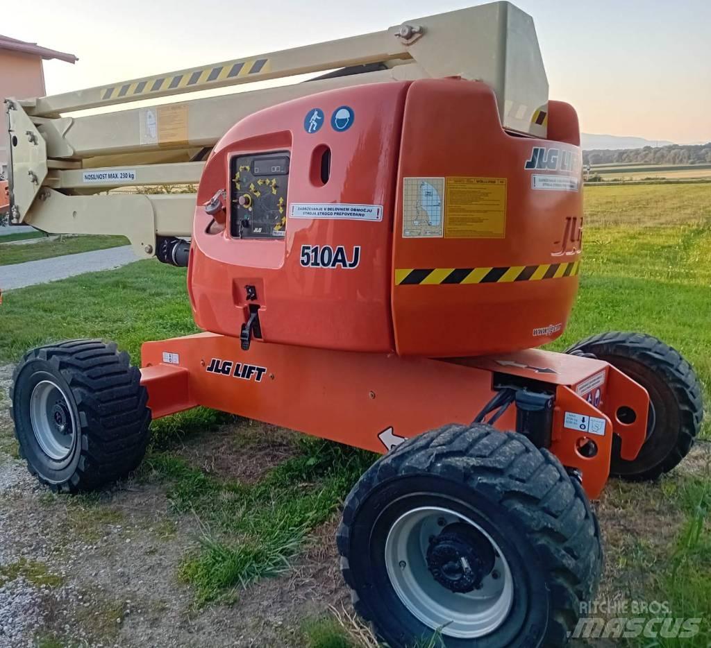JLG 510 AJ Kompaktné samohybné kĺbové plošiny