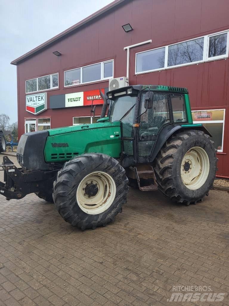 Valtra 8150 Traktory