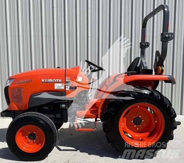 Kubota L3301 Traktory