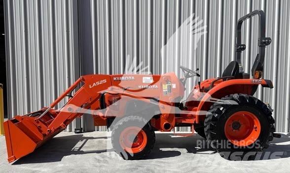 Kubota L3901 Traktory