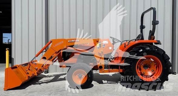 Kubota MX5200 Traktory