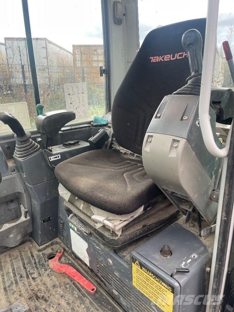 Takeuchi Tb235 Mini rýpadlá < 7t