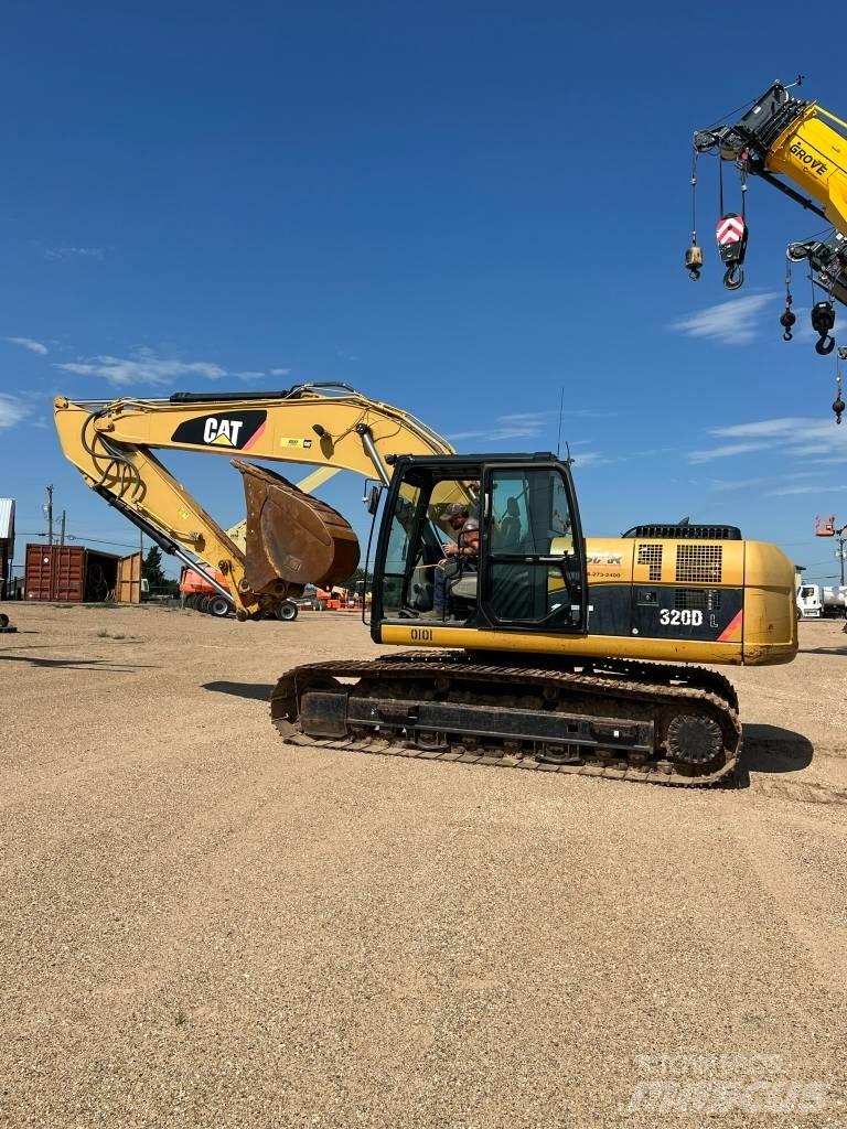 CAT 320 D L Pásové rýpadlá