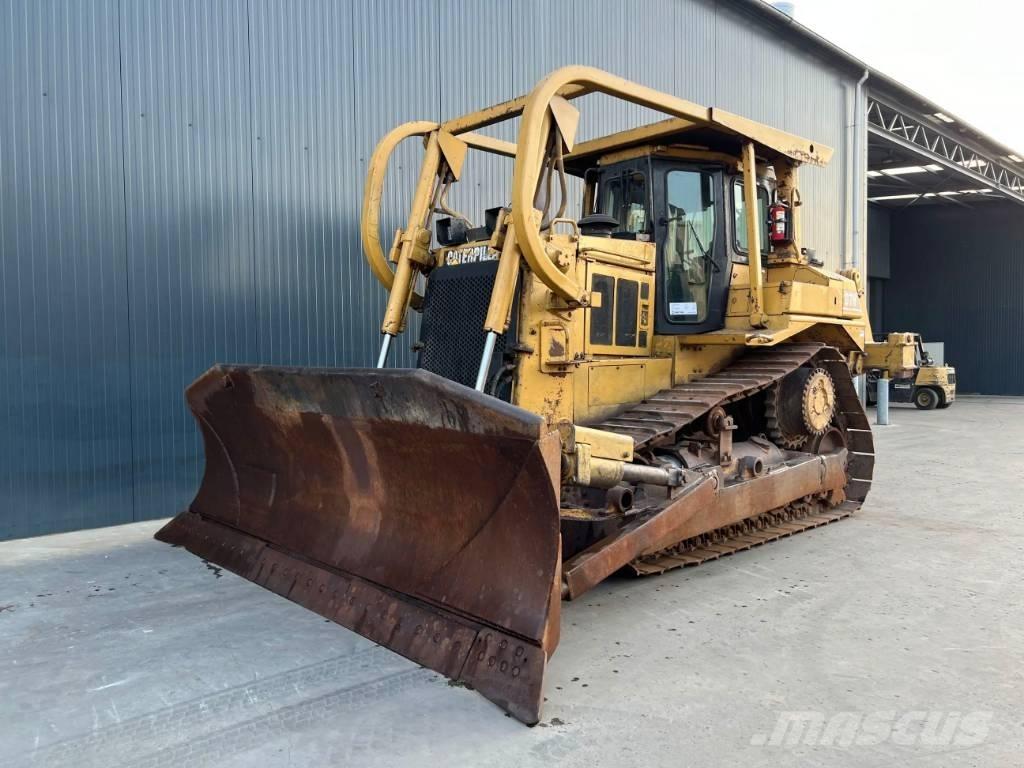 CAT D7H Pásové dozéry