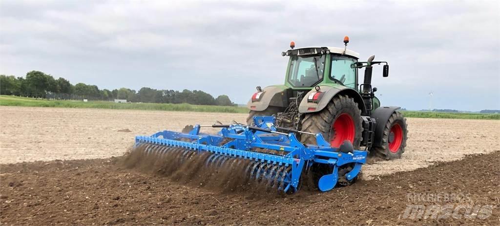 Agri-Koop BTH50 Tanierové brány