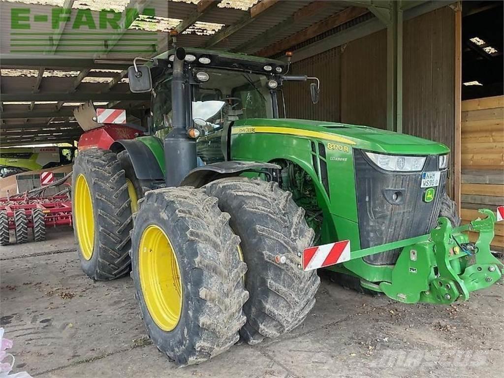 John Deere 8370 r Traktory