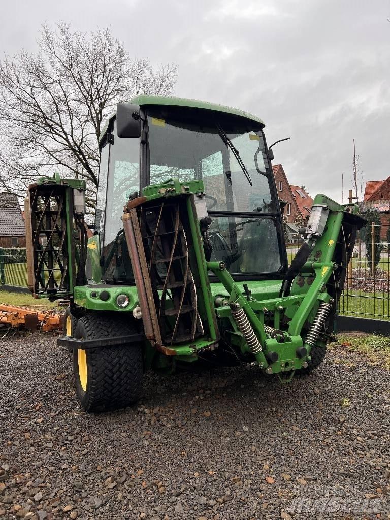 John Deere 1905 Kosačky fervejí