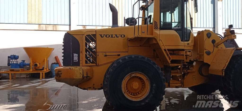 Volvo L 180 F Kolesové nakladače