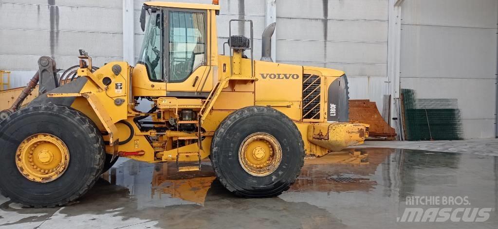 Volvo L 180 F Kolesové nakladače