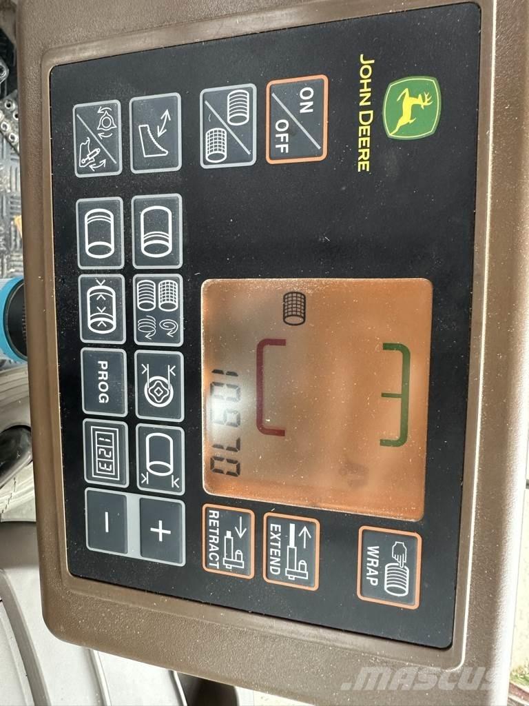 John Deere V461M Lisy na okrúhle balíky