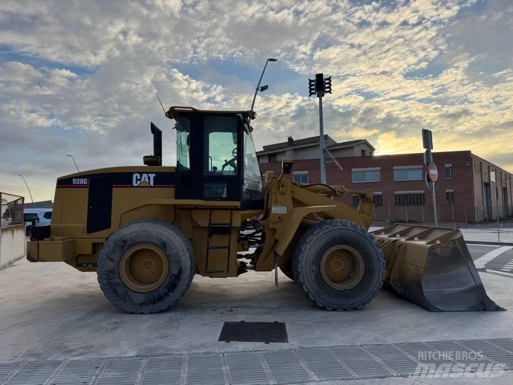 CAT 938 G Kolesové nakladače