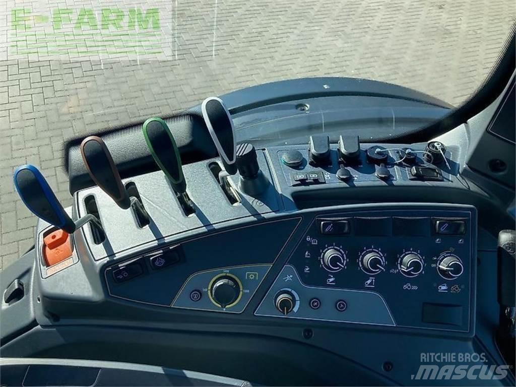 Valtra n 155ea Traktory