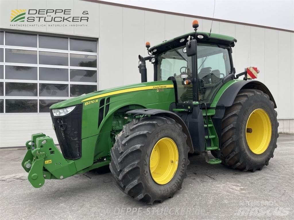John Deere 8270R Traktory