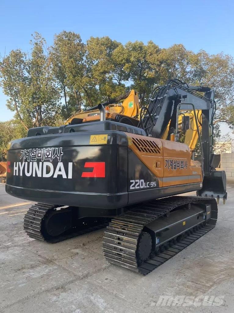 Hyundai 220LC-9S Pásové rýpadlá