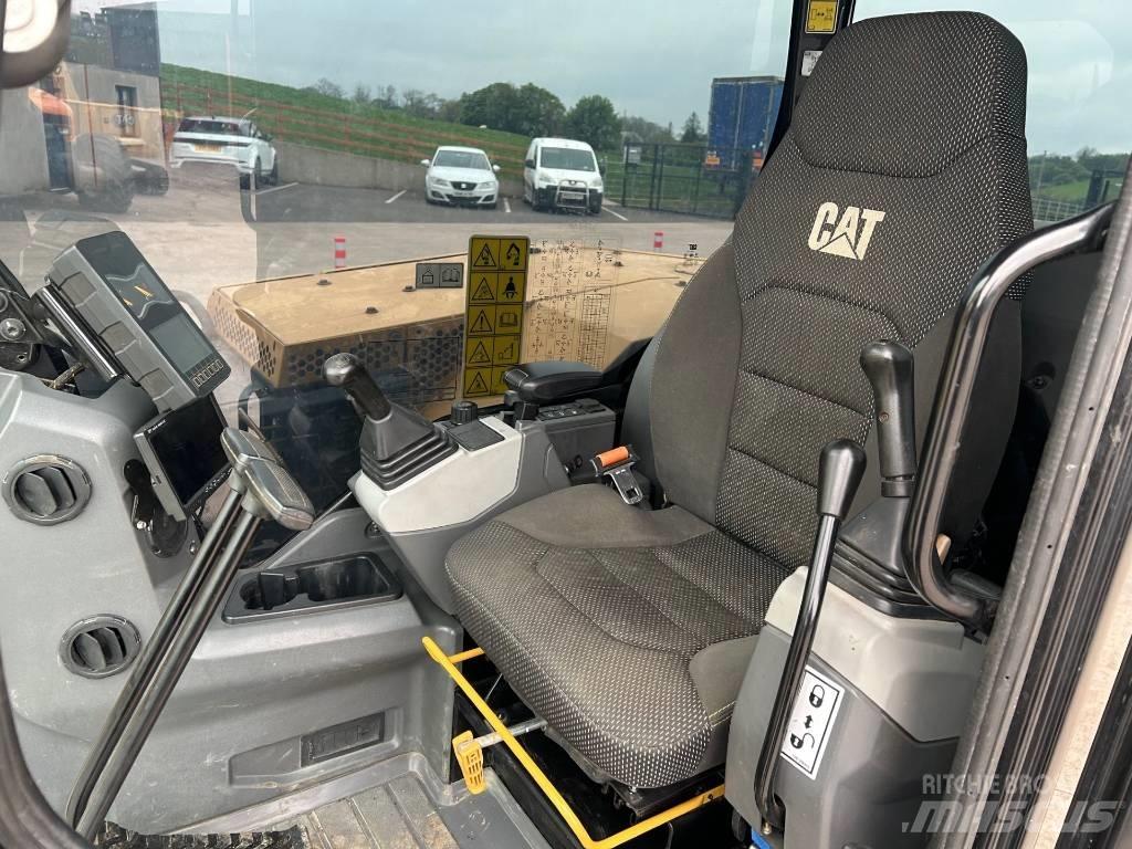 CAT 306 Mini rýpadlá < 7t