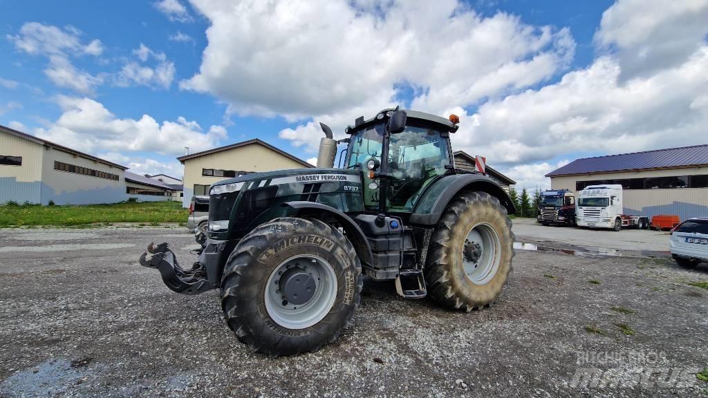 Massey Ferguson 8737 Traktory