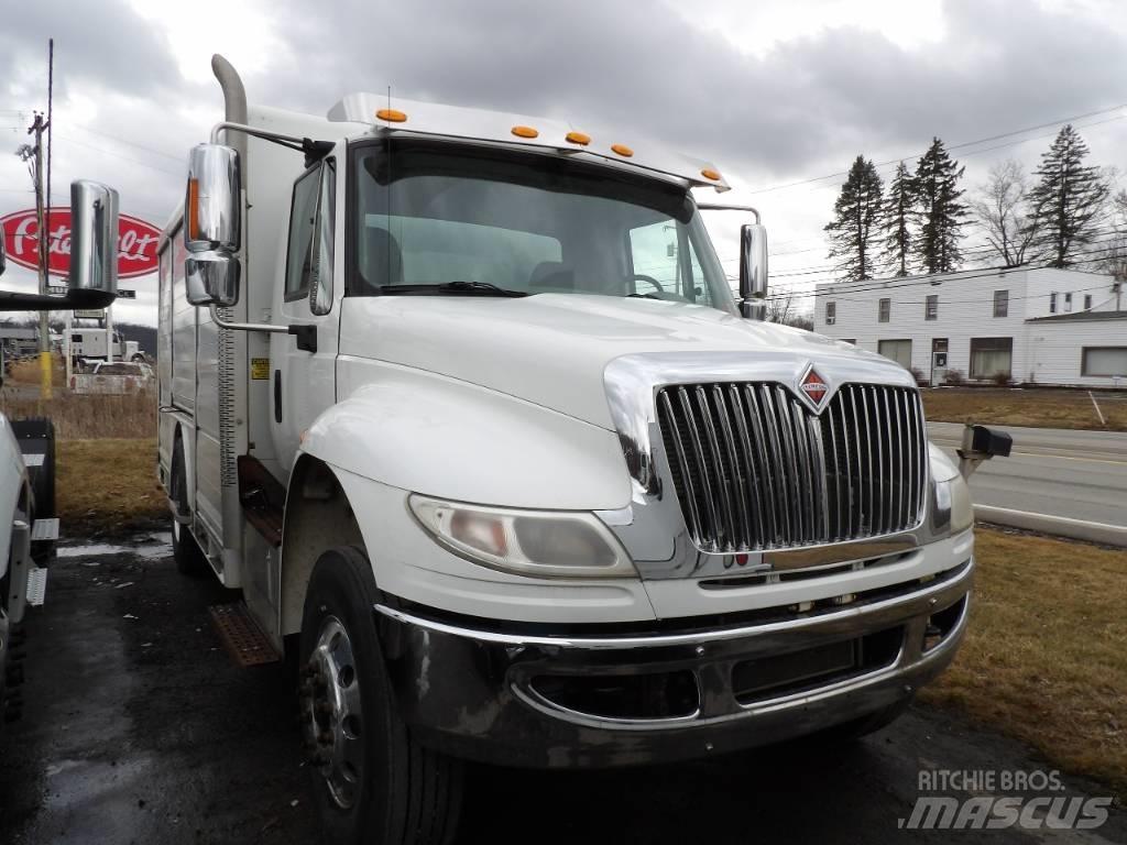 Freightliner M2 Vozidlá pre prepravu nápojov