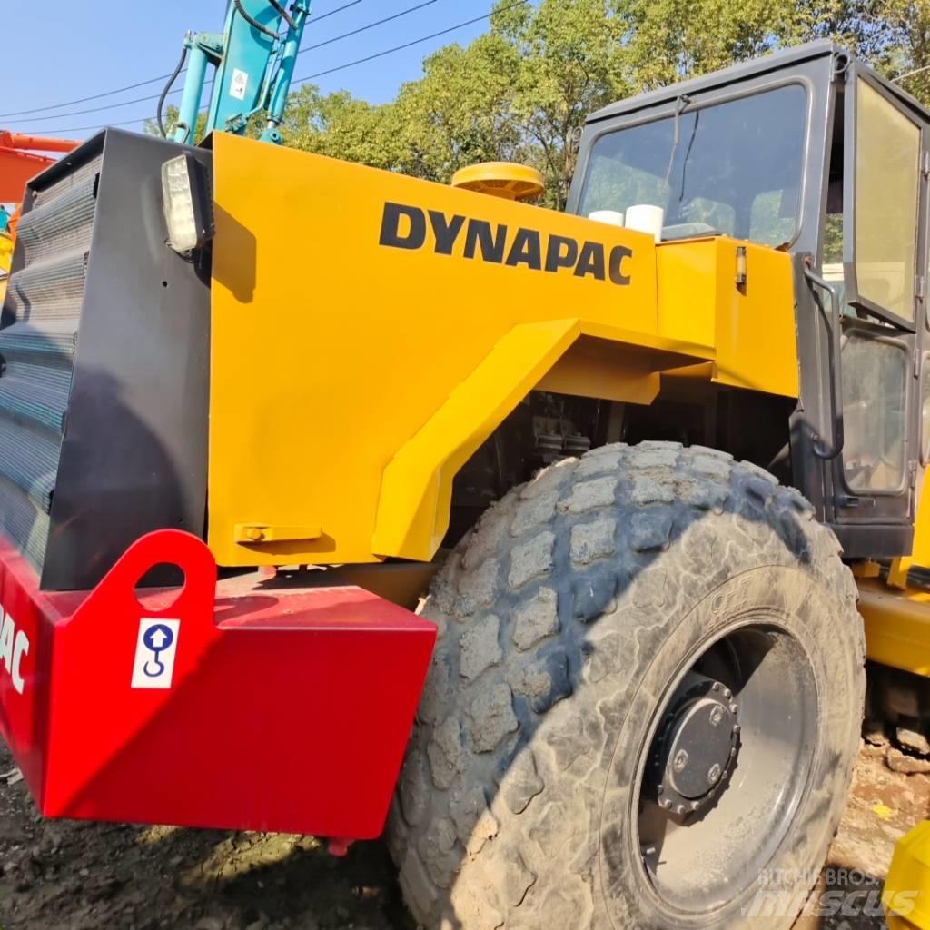 Dynapac CA 30 D Ťahačové valce