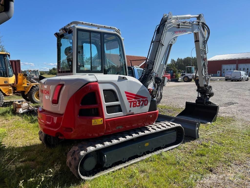 Takeuchi TB 370 Midi rýpadlá 7 t - 12 t