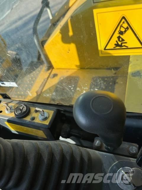 Komatsu PC 118 MR-8 Pásové rýpadlá