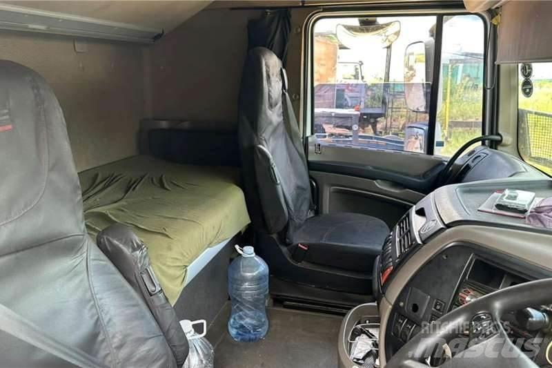 DAF FX Ďalšie nákladné vozidlá