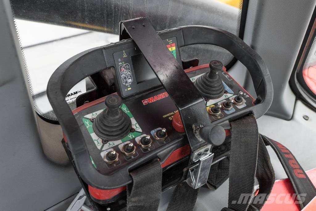 Manitou MRT 2260 Teleskopické manipulátory