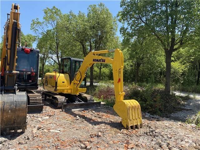 Komatsu PC56-7 Pásové rýpadlá