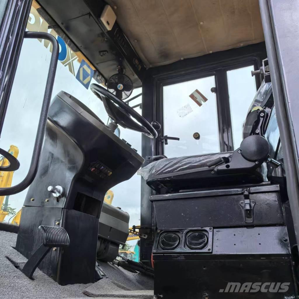 XCMG XS 223 J Ťahačové valce