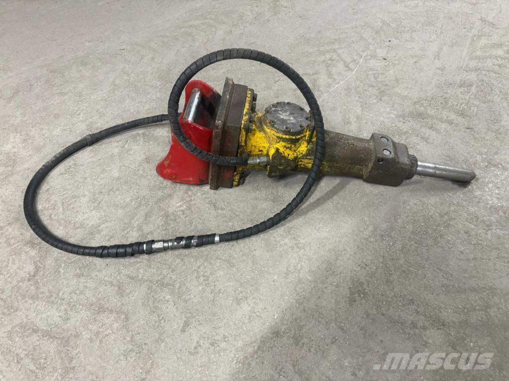 Epiroc SB 102 Búracie kladivá / Zbíjačky