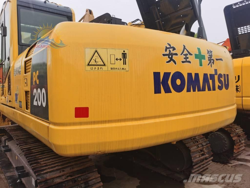 Komatsu PC 200-8 Pásové rýpadlá