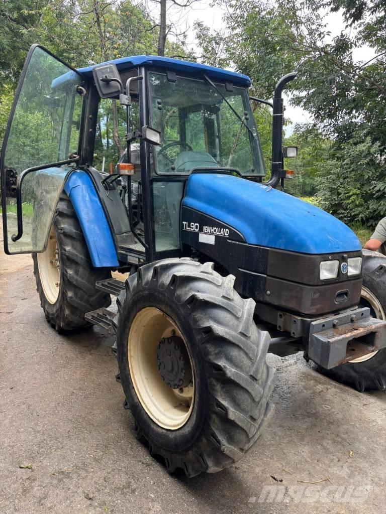 New Holland TL 90 Traktory