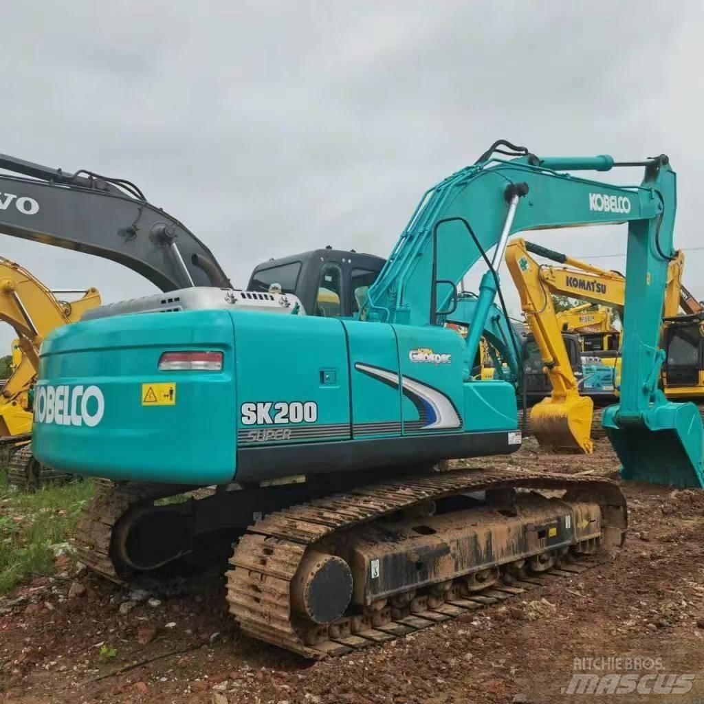 Kobelco SK 200 Pásové rýpadlá