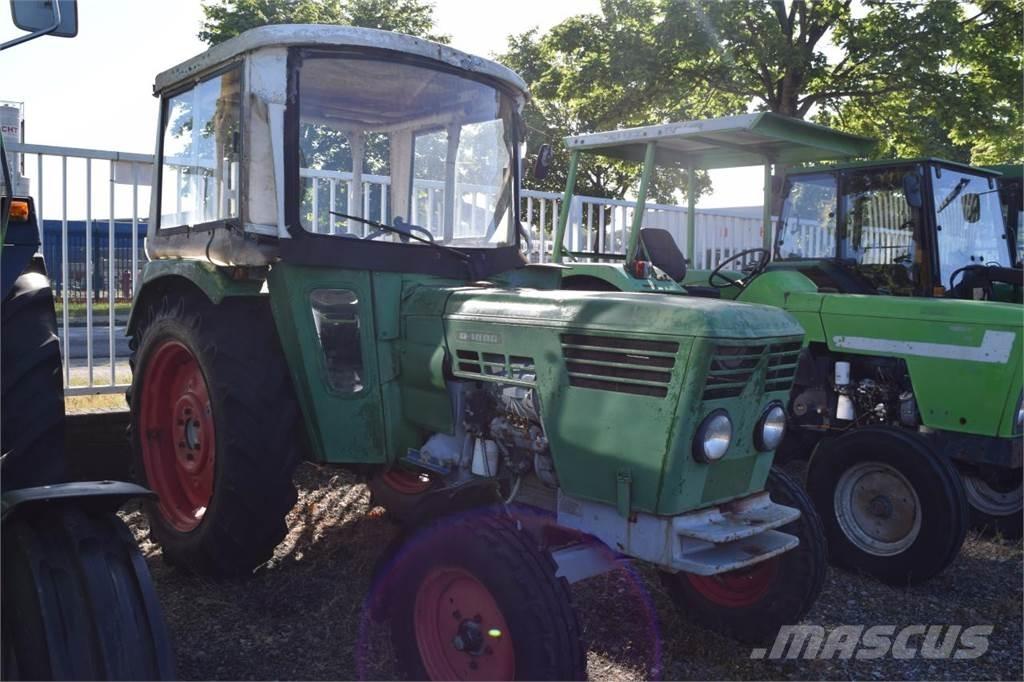 Deutz-Fahr D4006 Traktory