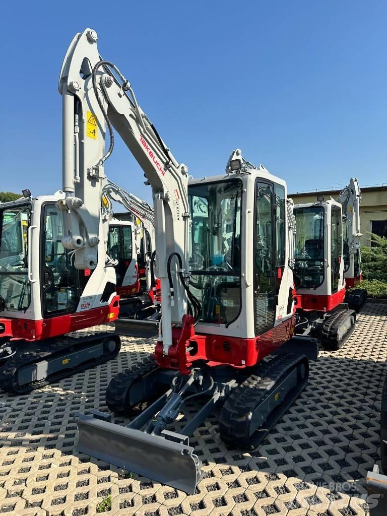 Takeuchi TB 225 V0 Mini rýpadlá < 7t