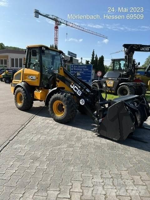 JCB 409 Kolesové nakladače