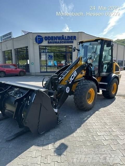JCB 409 Kolesové nakladače