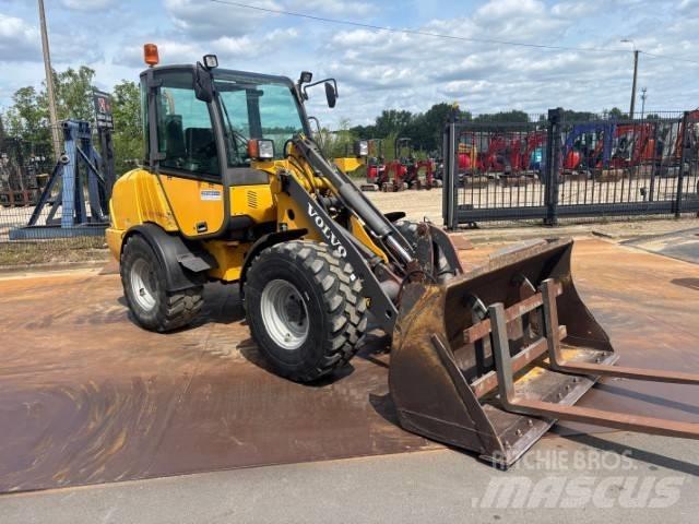 Volvo L 20 B Kolesové nakladače