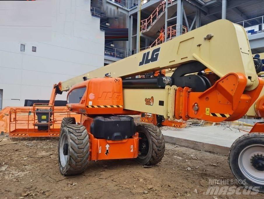 JLG 1250 AJP Kĺbové plošiny